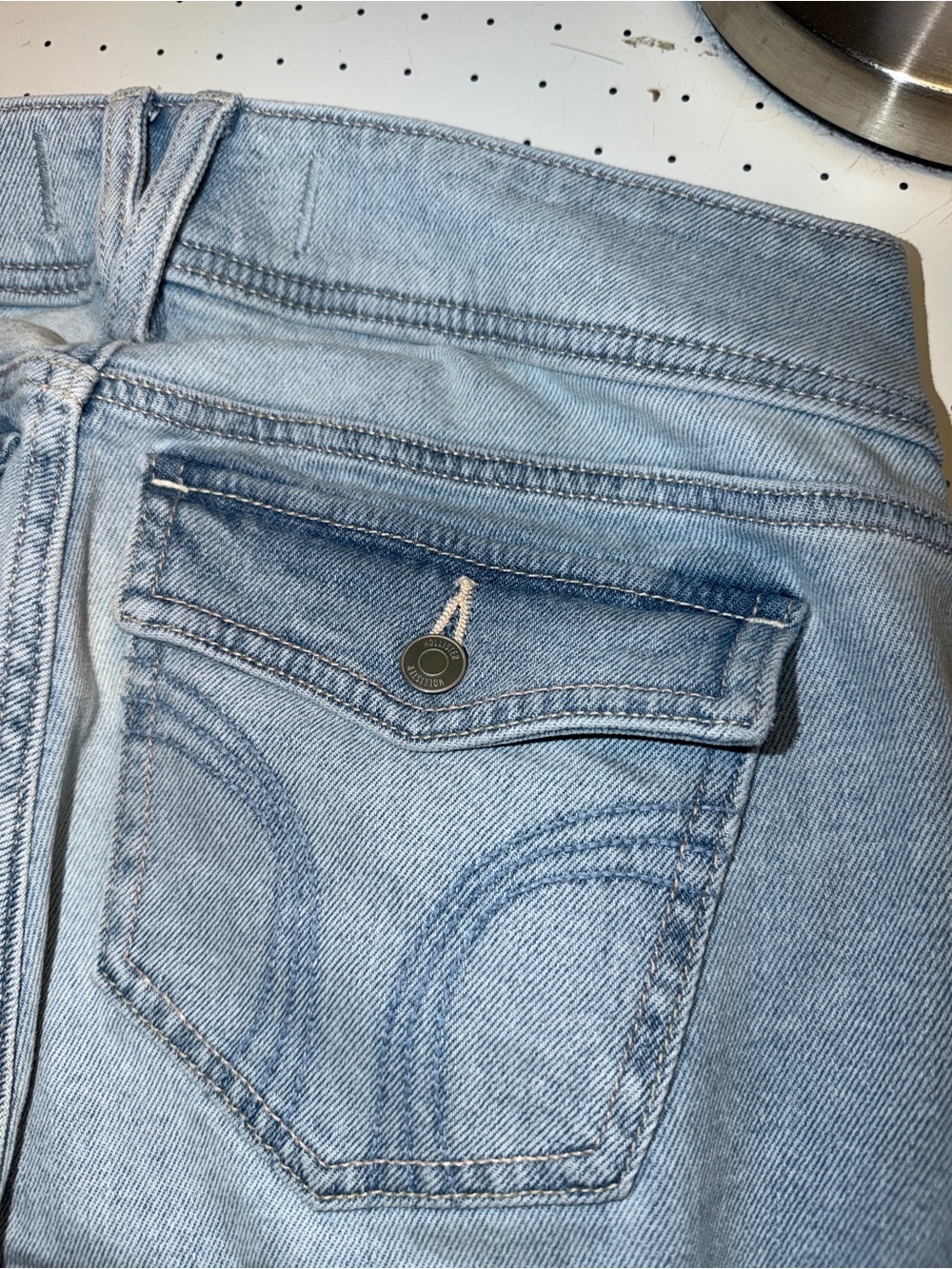 Hollister Low-Rise Bootcut Jeans Light Wash 6R W28 Y2K - Picture 5 of 5